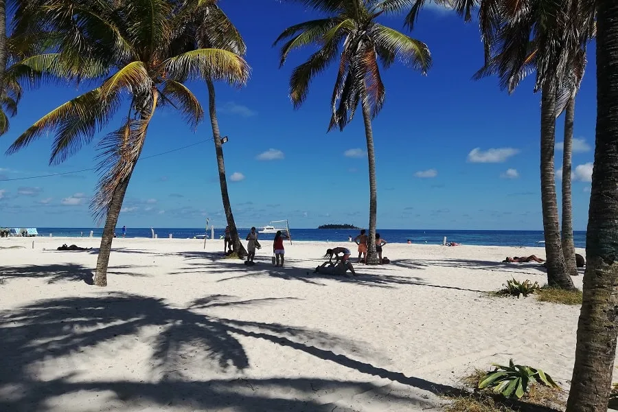 Playa principal San Andrés Colombia